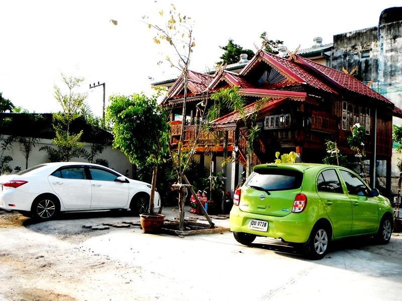 Suksomjai Hotel Rayong Esterno foto