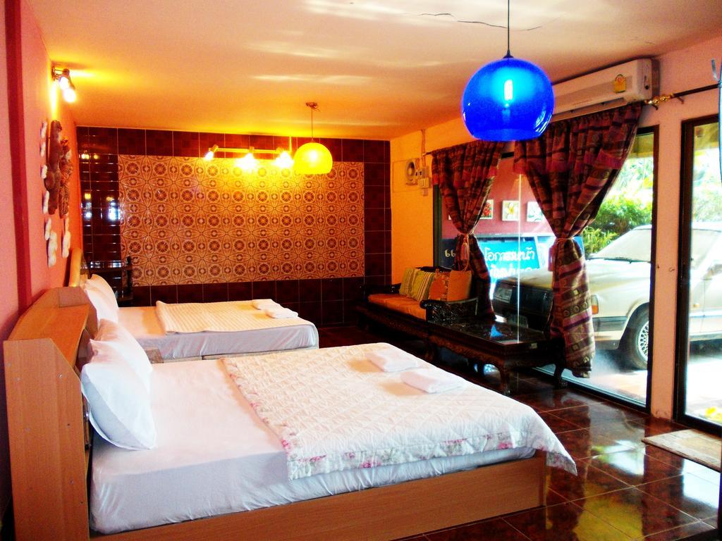 Suksomjai Hotel Rayong Esterno foto